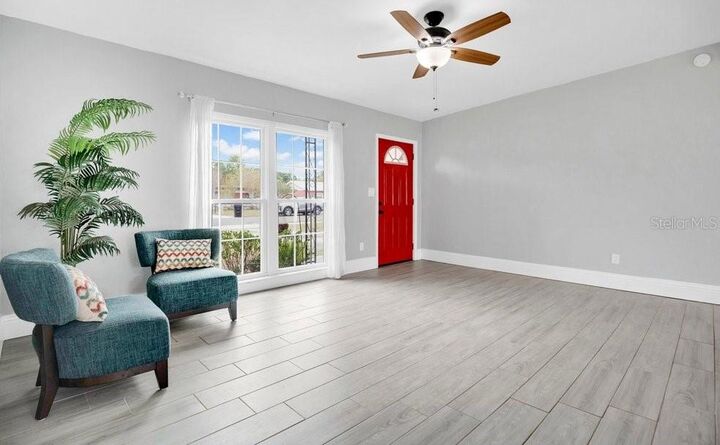 Property Photo:  1009 Neuse Avenue  FL 32804 