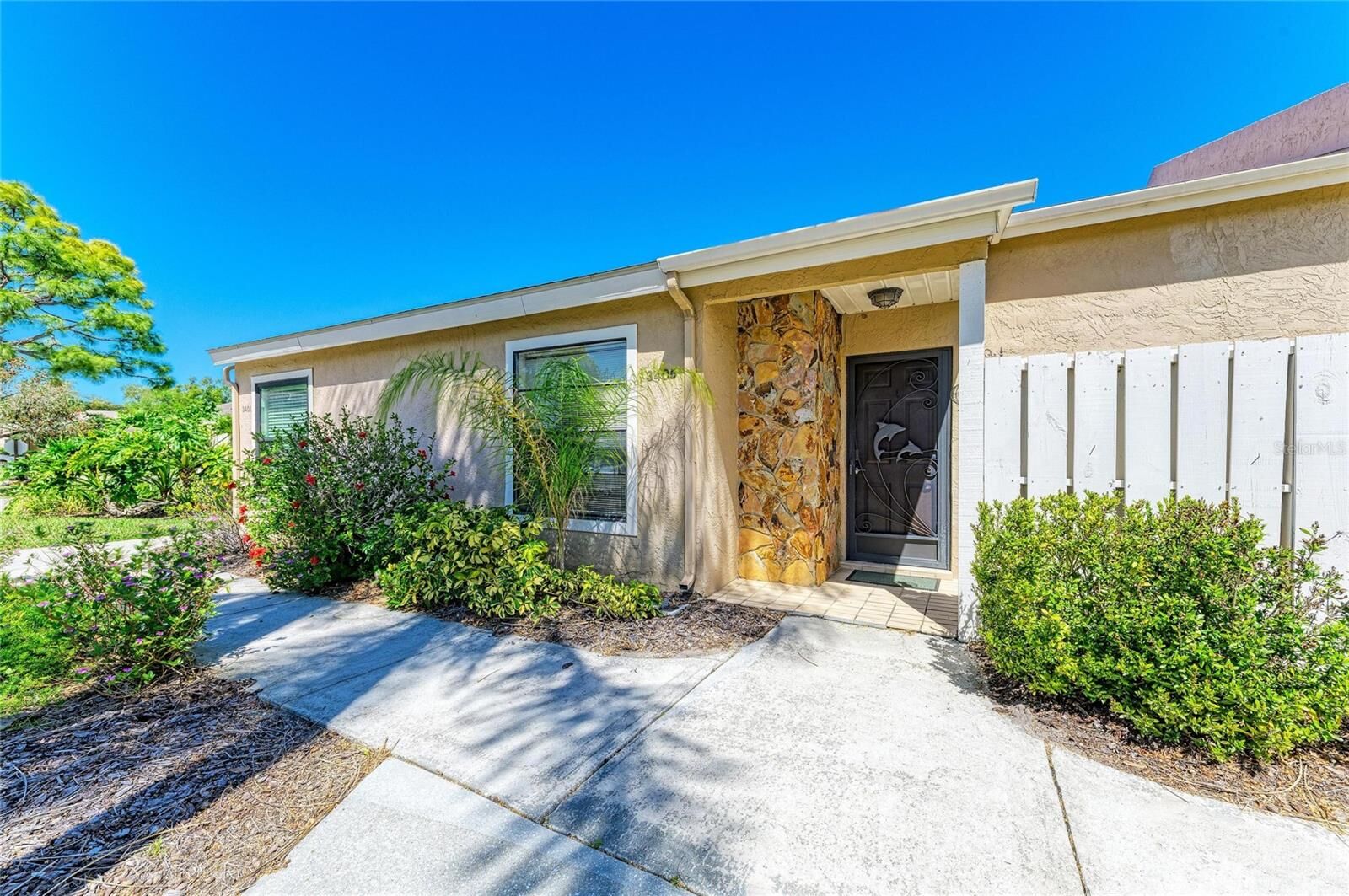 Property Photo:  3405 Tallywood Lane 7130  FL 34237 
