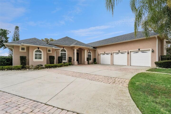 Property Photo: 6358 Oak Shore Drive FL 34771