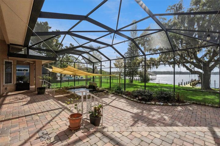 Property Photo:  6358 Oak Shore Drive  FL 34771 