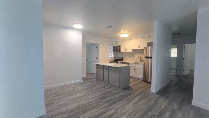 Property Photo: 2827 16th Avenue S FL 33712