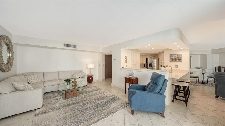 Property Photo:  1111 N Gulfstream Avenue 10E  FL 34236 
