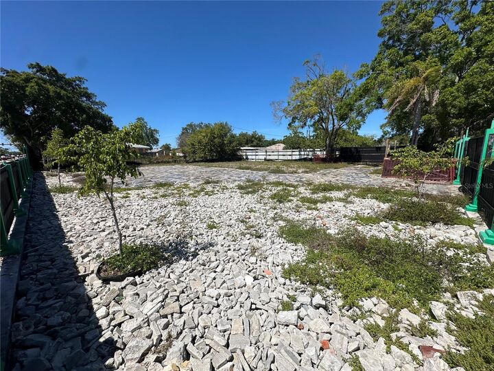 Property Photo:  3023 62nd Avenue N  FL 33702 