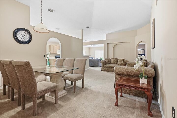 Property Photo:  2120 Nicollett Way  FL 34748 