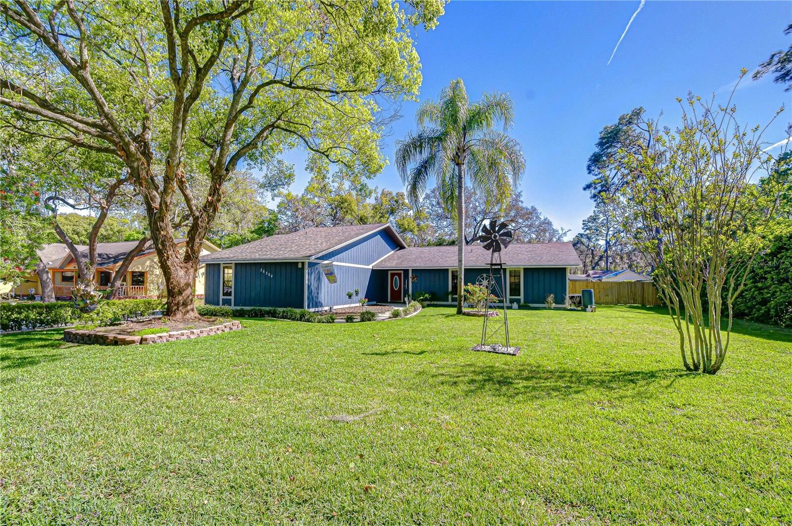 Property Photo: 36304 Santeelah Drive FL 33541