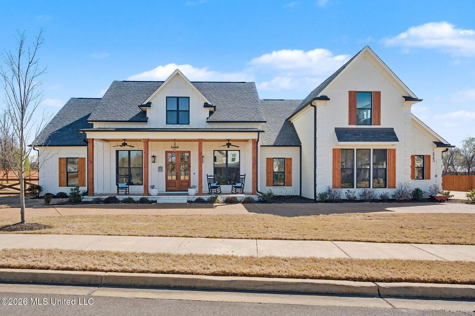 Property Photo:  6983 Farm Cove  MS 38654 