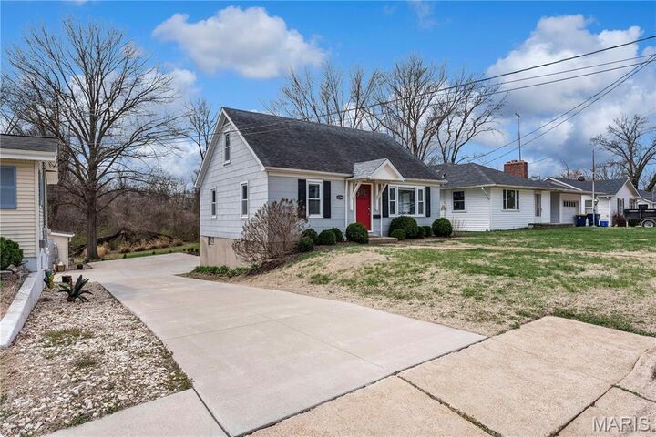 Property Photo:  1200 E 8th Street  MO 63090 