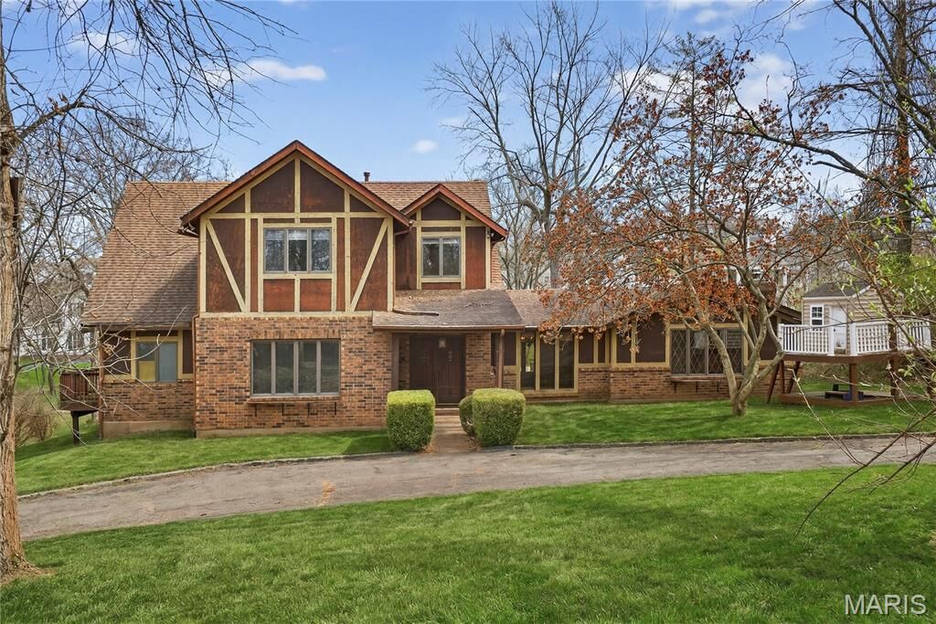 Property Photo:  13777 Clayton (On Private Road) Road  MO 63017 