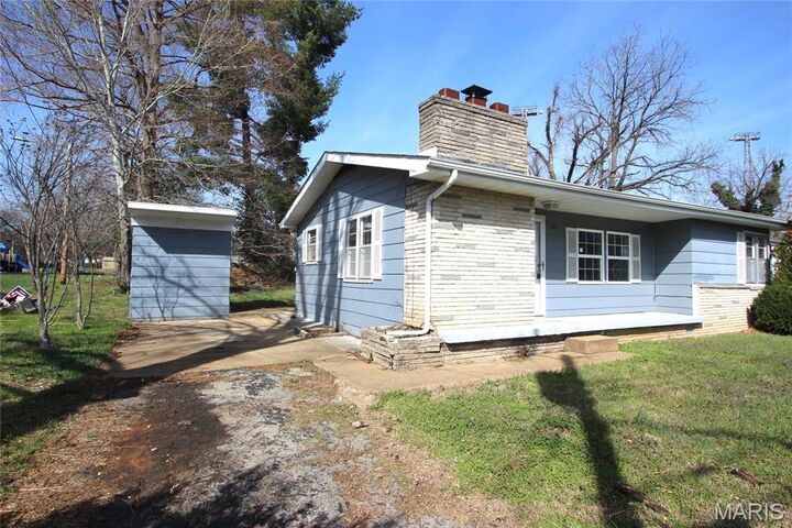 Property Photo: 527 Virginia Avenue MO 63640