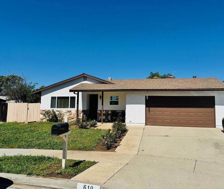 Property Photo:  610 Cathy Ct  CA 92026 
