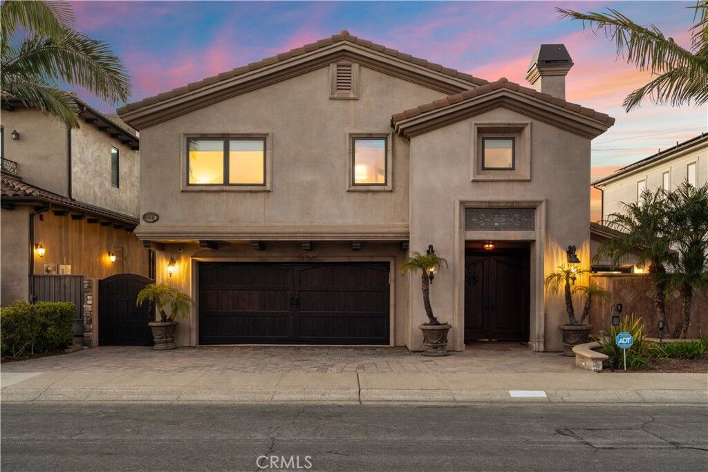 Property Photo:  3311 Bounty Circle  CA 92649 