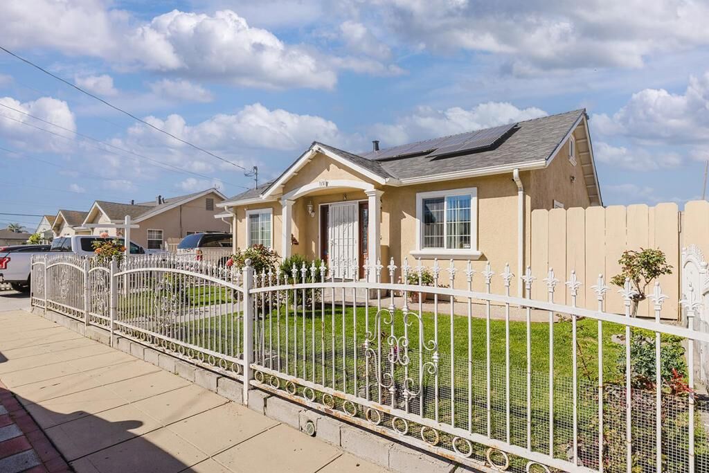 Property Photo:  15 Rincon Avenue  CA 93905 