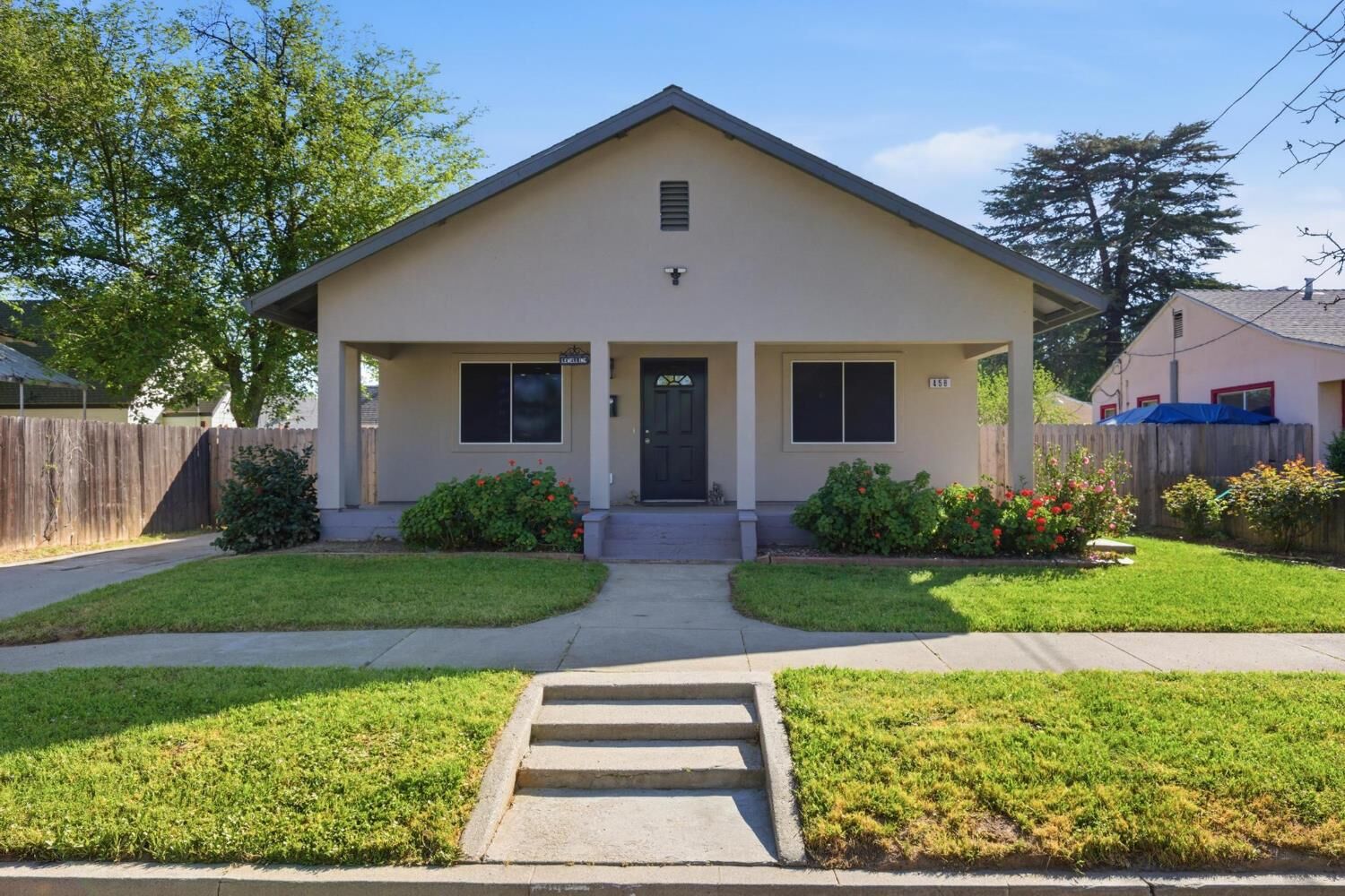 Property Photo: 458 Oregon Street CA 95948