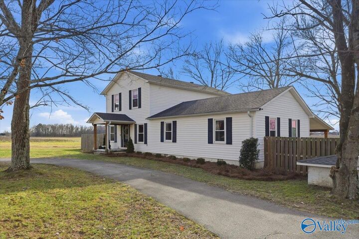 Property Photo:  15925 McCulley Mill Road  AL 35613 