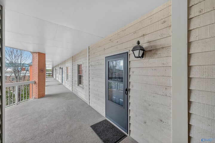 Property Photo:  4770 Whitesburg Drive SE 300  AL 35802 
