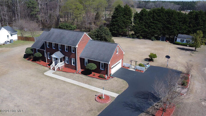 Property Photo: 1477 New Castle Court NC 27803