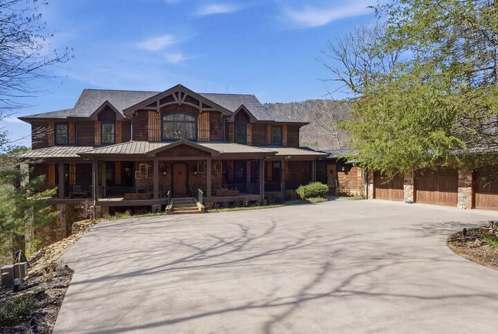 Property Photo: 124 Wilderness Way GA 30536