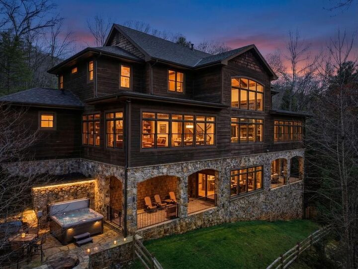 Property Photo:  124 Wilderness Way  GA 30536 