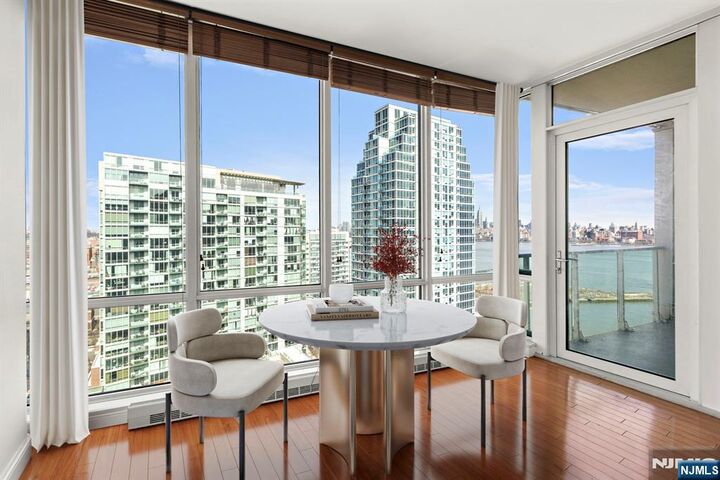 Property Photo:  20 Newport Parkway 2311  NJ 07310 