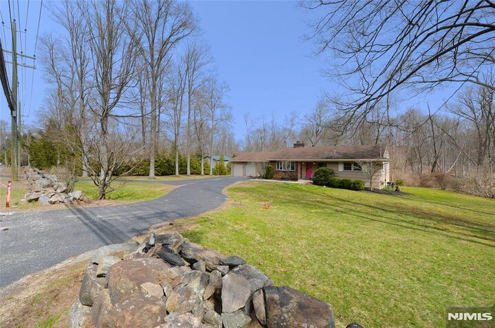 Property Photo:  857 Darlington Avenue  NJ 07430 