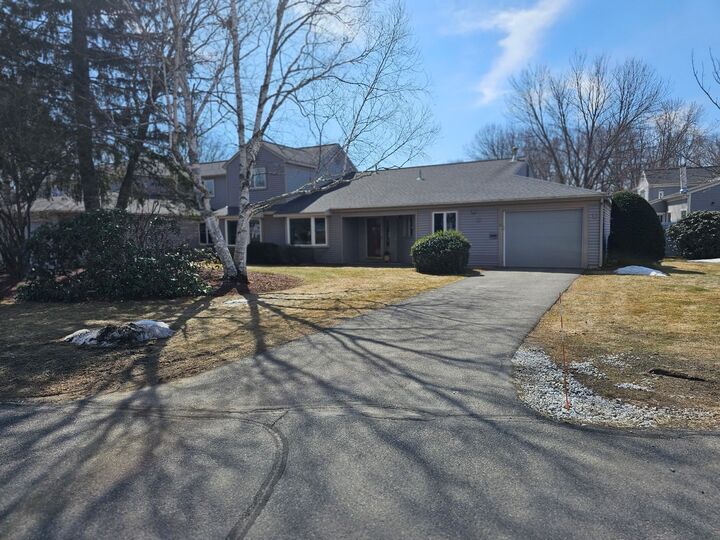 Property Photo: 16 Walden Pond Drive NH 03064