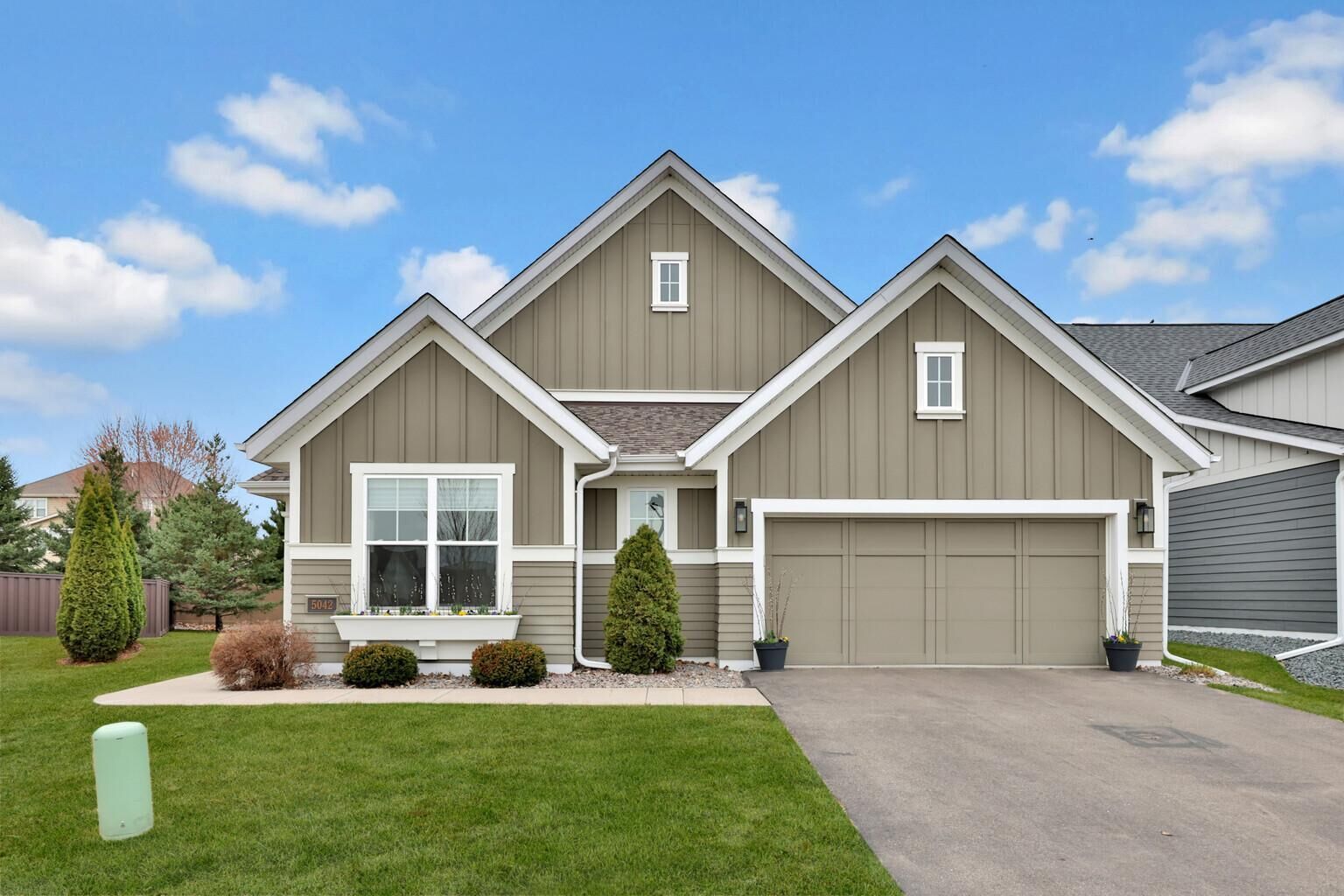 Property Photo: 5042 Dale Ridge Road MN 55129