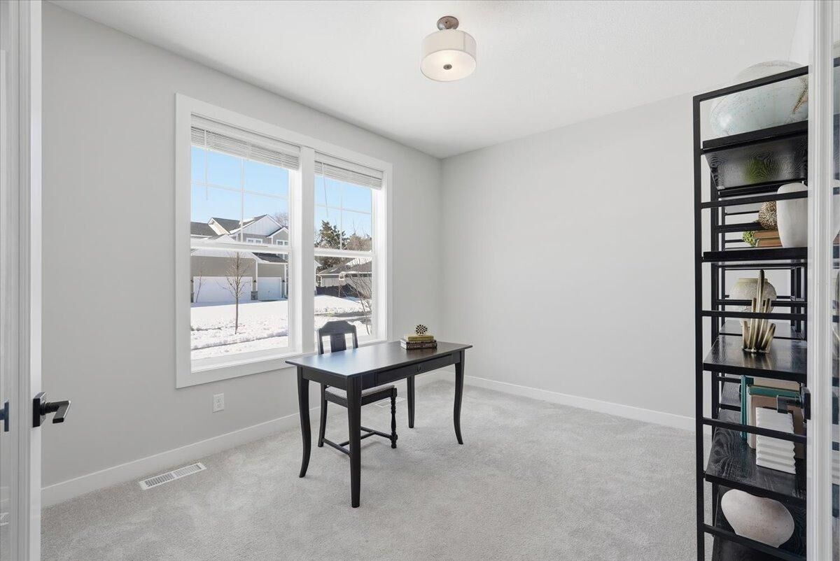 Property Photo:  634 Elizabeth Way  WI 54016 