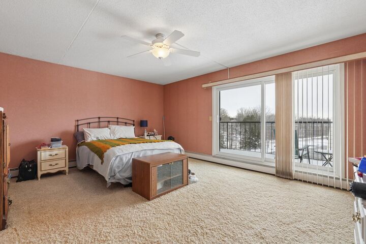 Property Photo: 2465 Londin Lane E 401 MN 55119