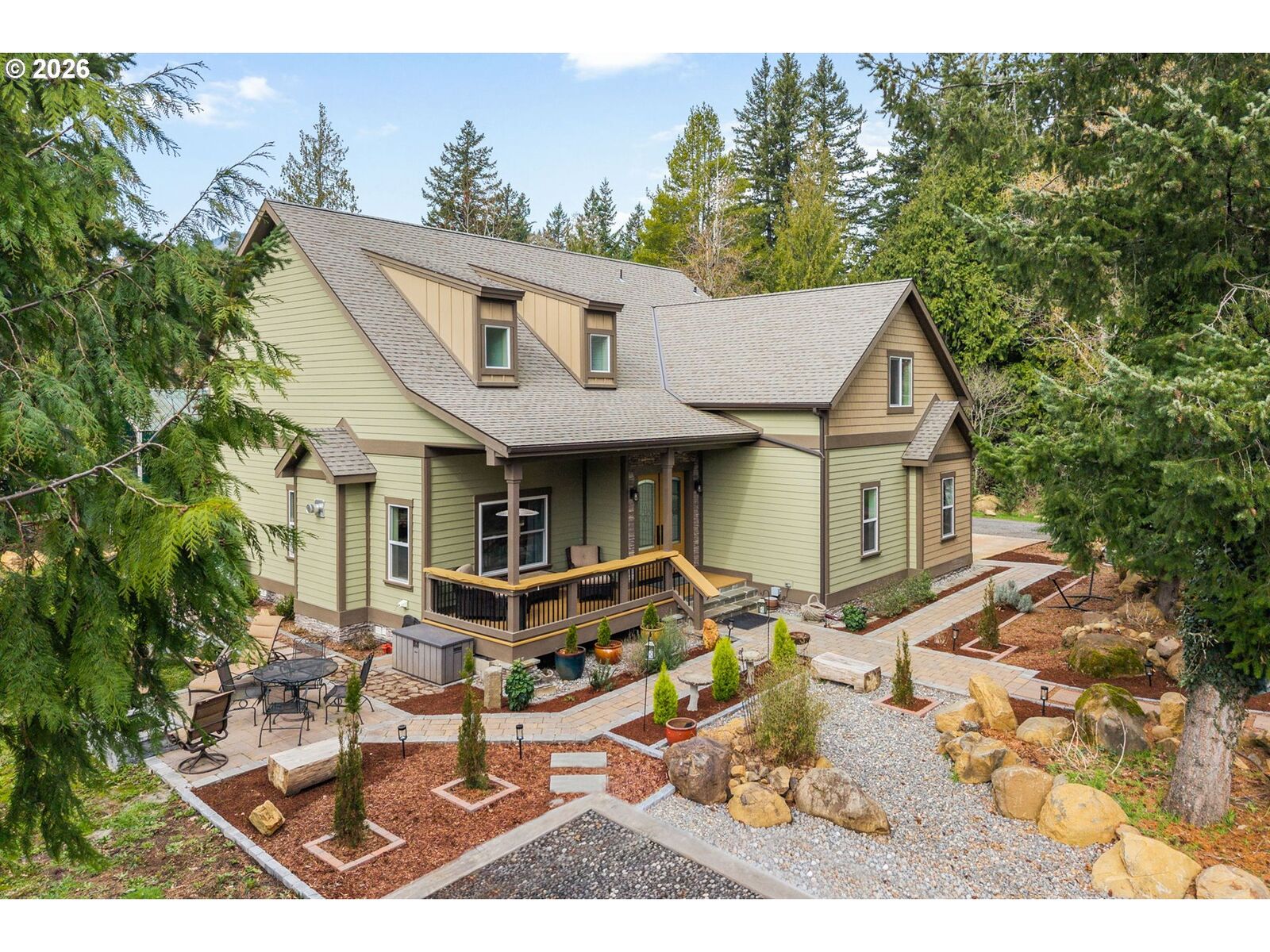 Property Photo:  1010 NW Still Cove Ln  WA 98648 