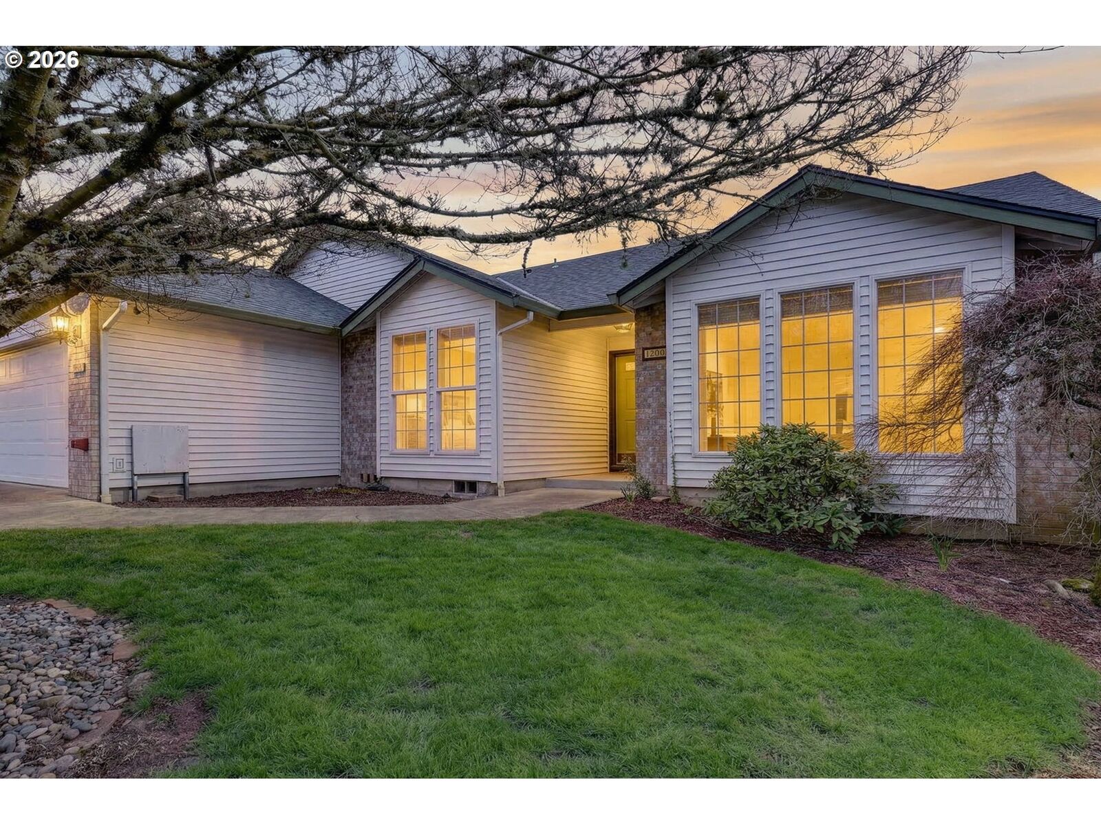 Property Photo:  12001 NE 44th Ave  WA 98686 