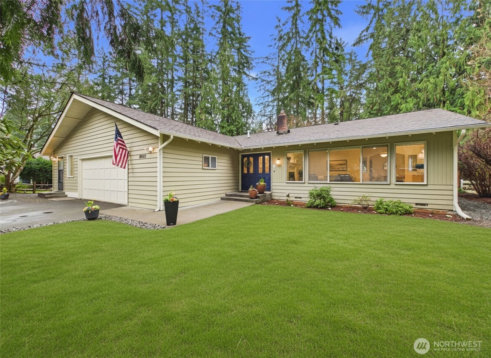 Property Photo: 18903 NE 165th Place WA 98072