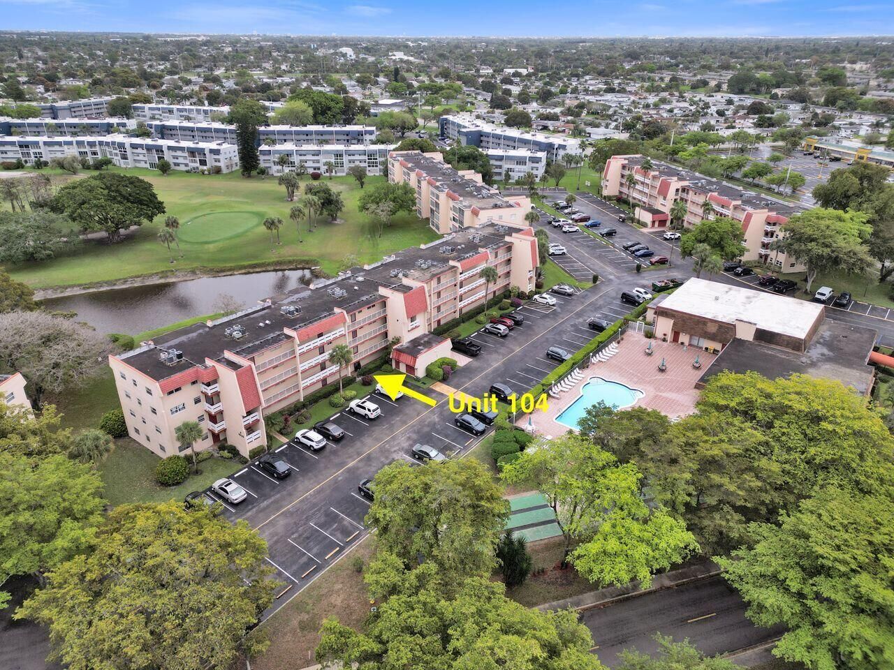 Property Photo: 1020 Country Club Drive 104 FL 33063