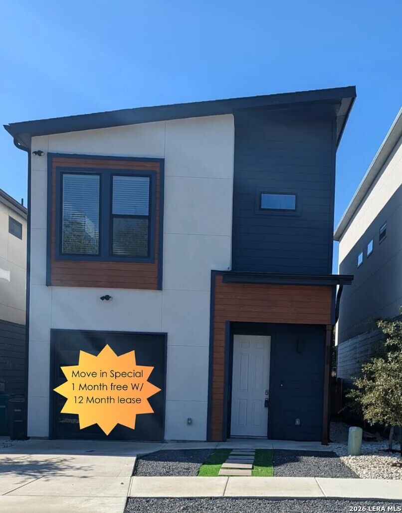 Property Photo: 915 Piedmont Ave TX 78210