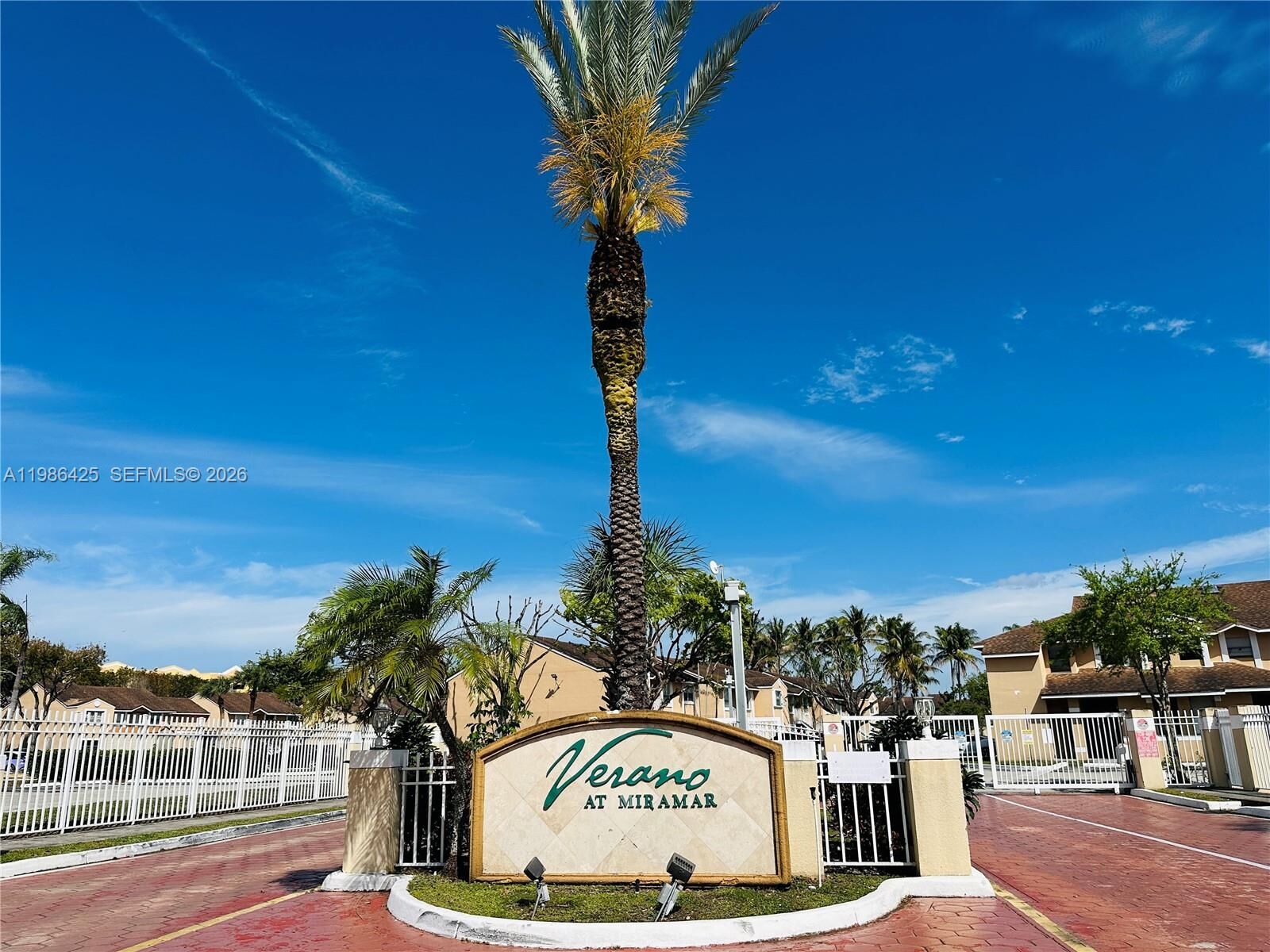 Property Photo:  8102 SW 21st Ct 8102  FL 33025 