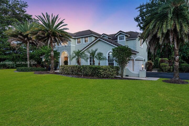 Property Photo:  5100 NW 76th Pl  FL 33073 