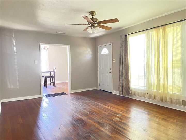 Property Photo:  3718 Yale Street  LA 70607 