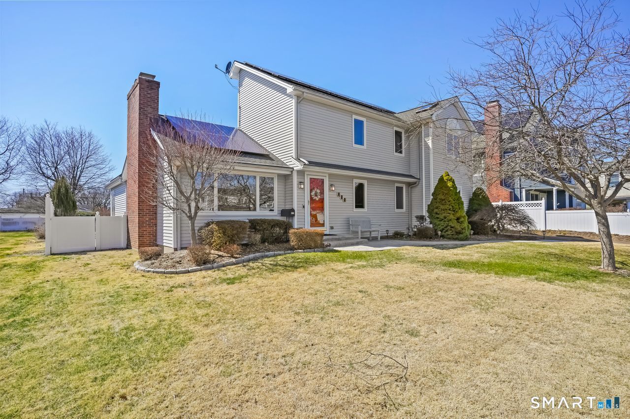 Property Photo:  225 Lordship Road  CT 06615 