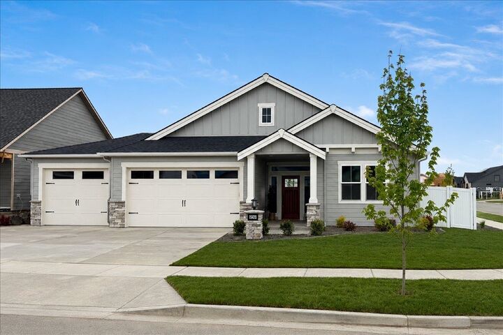 Property Photo: 1304 S Manifold Rd WA 99016