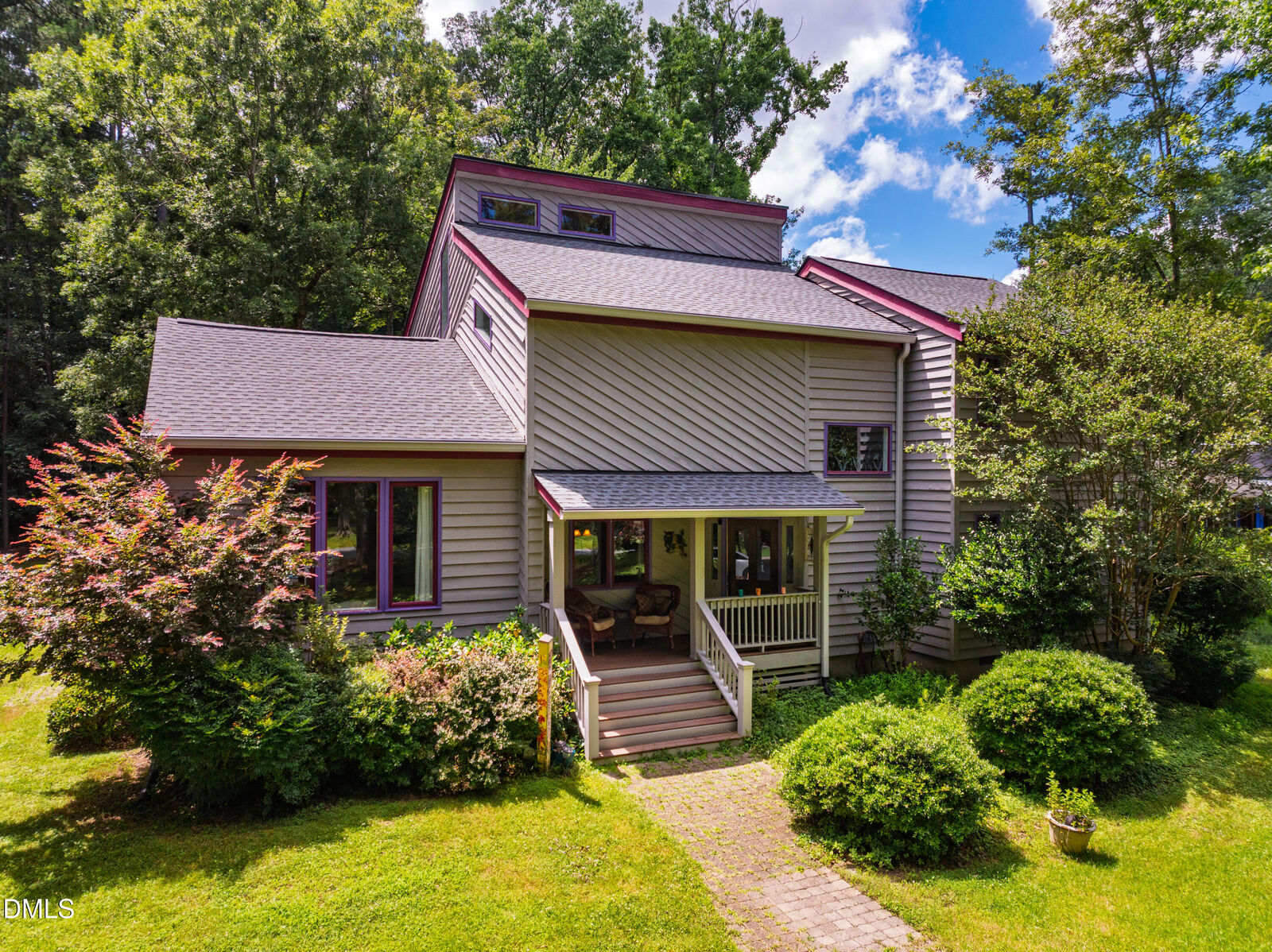 Property Photo: 206 Lisa Drive NC 27510