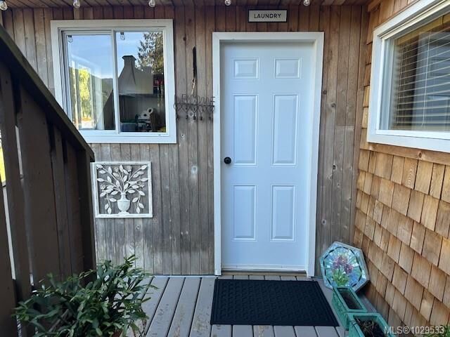 Property Photo:  8290 Sa-Seen-Os Rd 3  BC V0R 3E1 