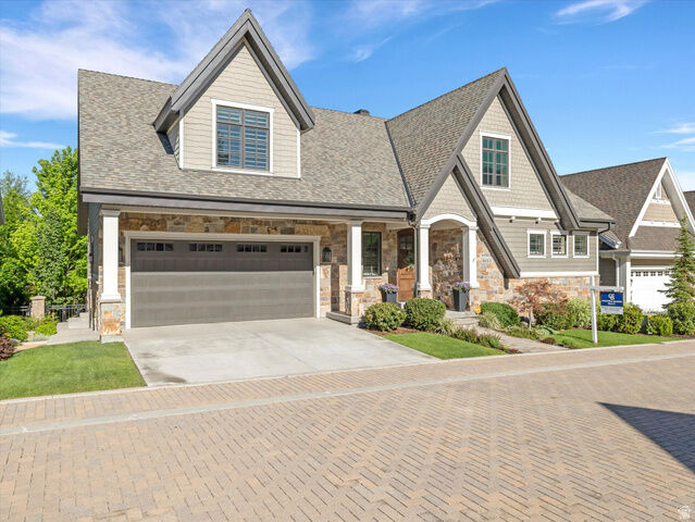 Property Photo: 8142 S Newbury Grove Ln UT 84093