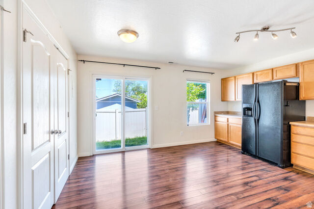 Property Photo: 164 W Carrick Dr UT 84115