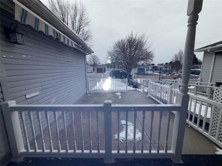 Property Photo:  11-2 Stewart Street  ON  