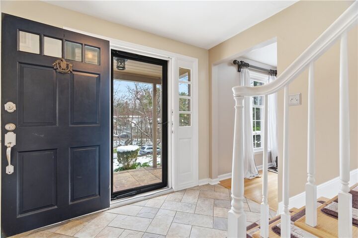 Property Photo:  1800 Murdstone Road  PA 15241 