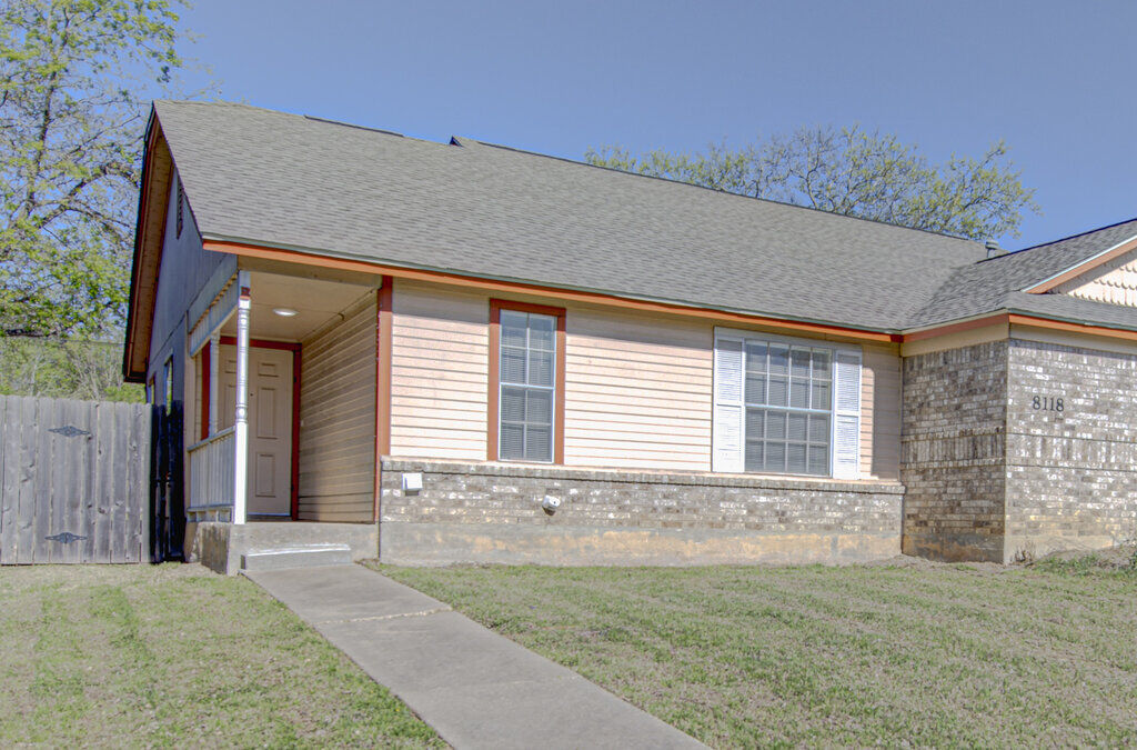 Property Photo: 8118 W Gate Boulevard B TX 78745