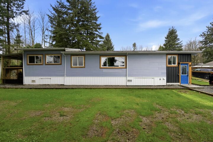 Property Photo: 41711 Taylor Road 8 BC V0M 1G0