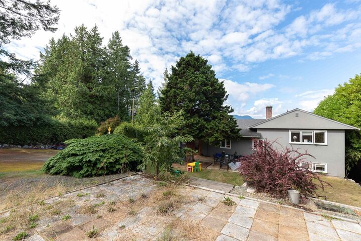 Property Photo: 7195 Rockland Wynd BC V7W 2L2