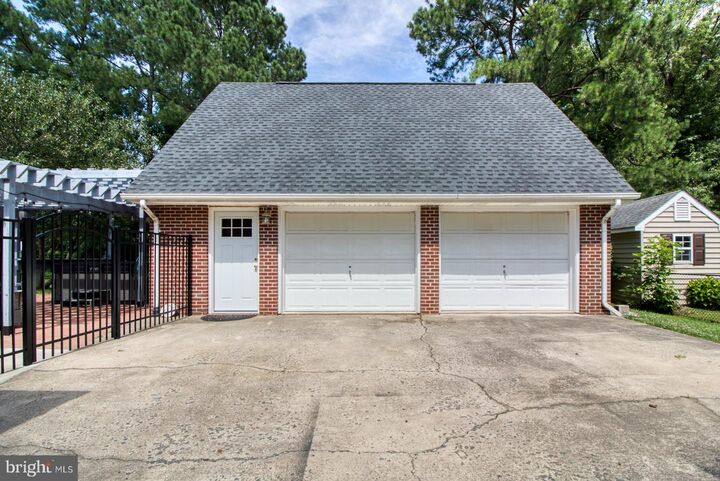 Property Photo: 109 Sussex Street VA 22405