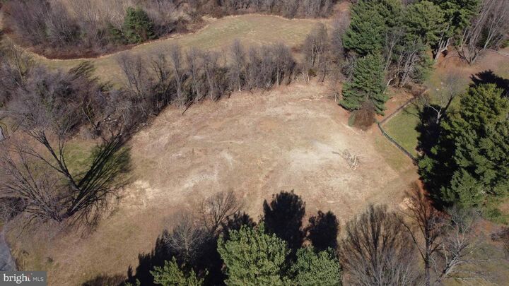 Property Photo:  15 E Mount Vernon Street  PA 19363 