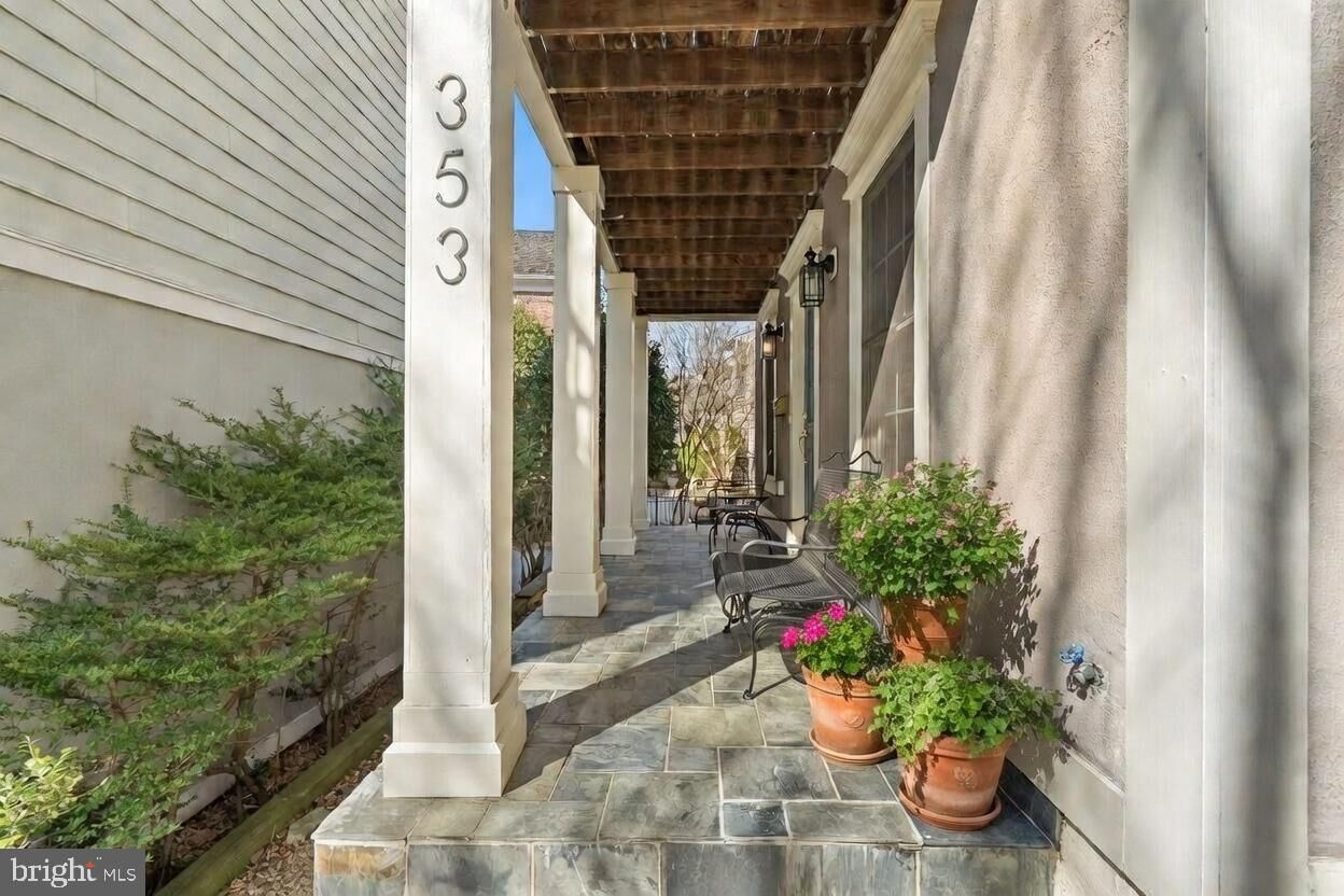 Property Photo:  353 Alfandre Mews  MD 20878 